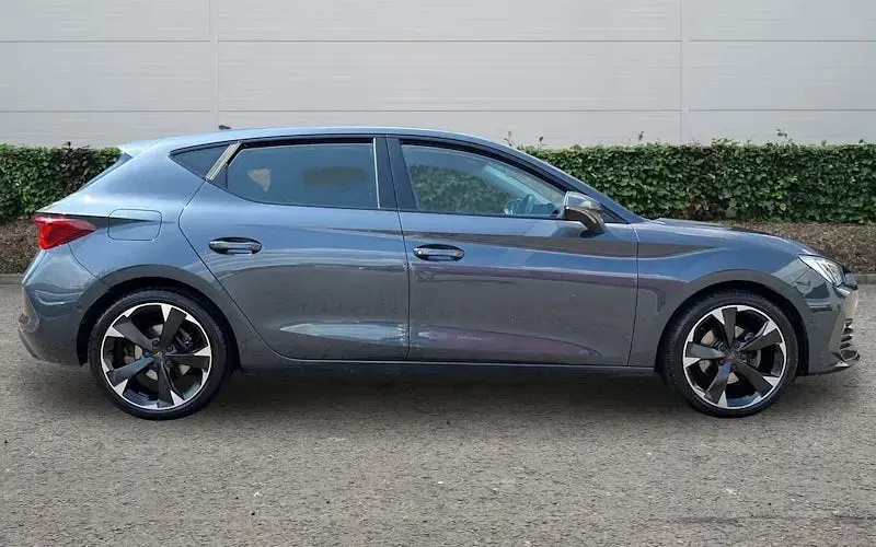 Used Cupra Leon 150 HP (110 kW) 2023 Grey Hatchback
