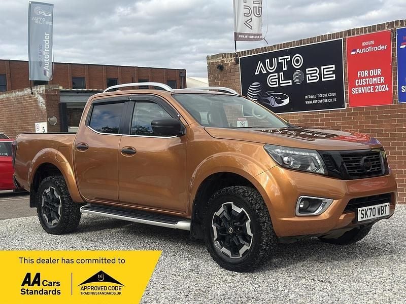 Yellow Used 2020 Nissan Navara Tekna Pickup | £13,490 (Fair price) - Image 1/3