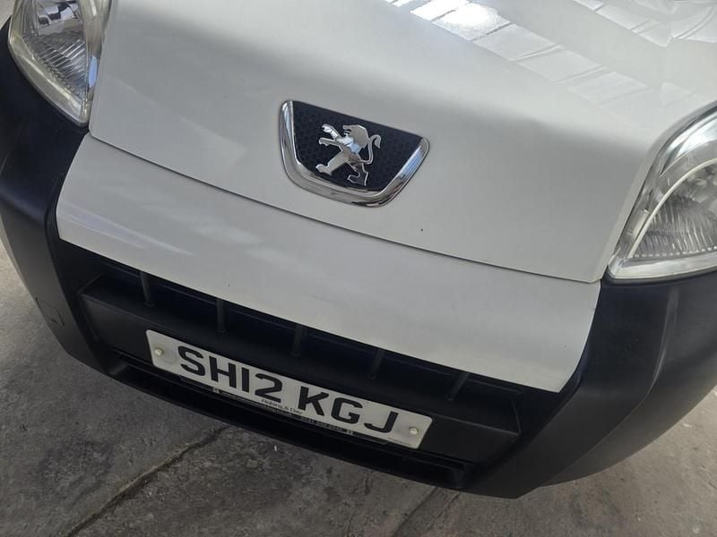 Used Peugeot Bipper S 75 HP (55 kW) 2012 White MPV