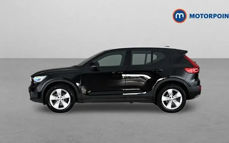 Used Volvo XC40 Core 163 HP (119 kW) 2026 SUV