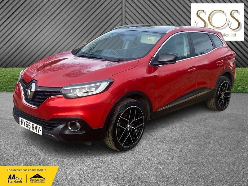 Usado Renault Kadjar Signature 130 HP (95 kW) 2015 Vermelho SUV