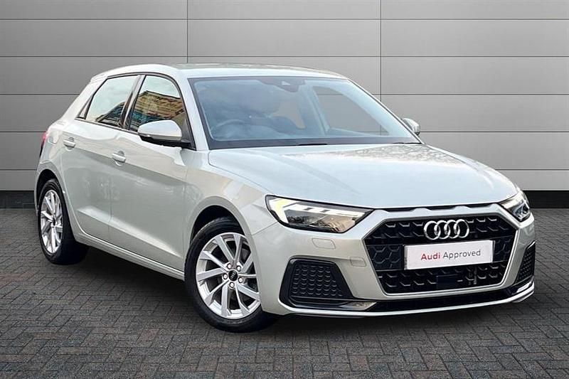 Used Audi A1 Sport 110 HP (80 kW) 2023 Silver Hatchback