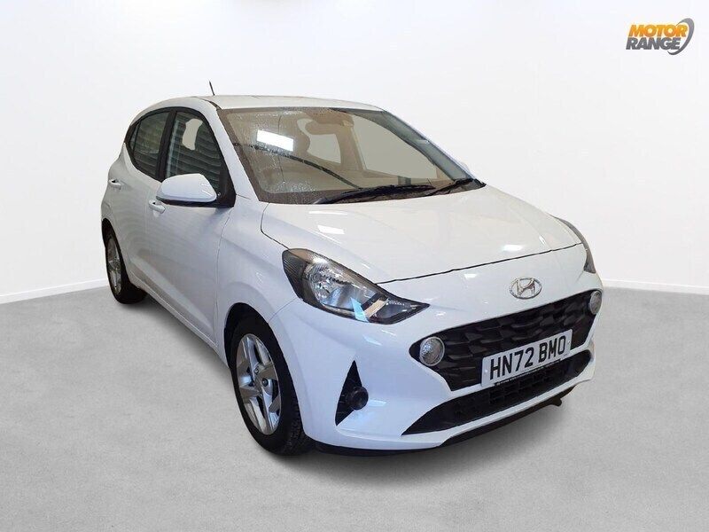 White Used 2022 Hyundai i10 SE Hatchback | £12,795 (Fair price) - Image 1/4
