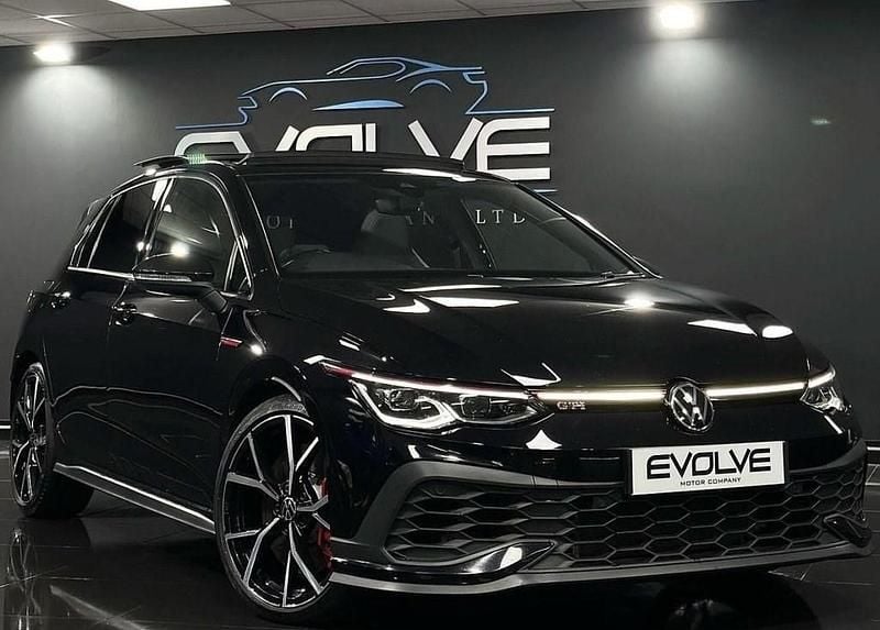 Used VW Golf VII GTI Clubsport 300 HP (220 kW) 2021 Black Hatchback