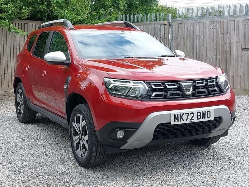 Red Used 2022 Dacia Duster Prestige SUV | £14,998 (A bit pricey) - Image 1/4