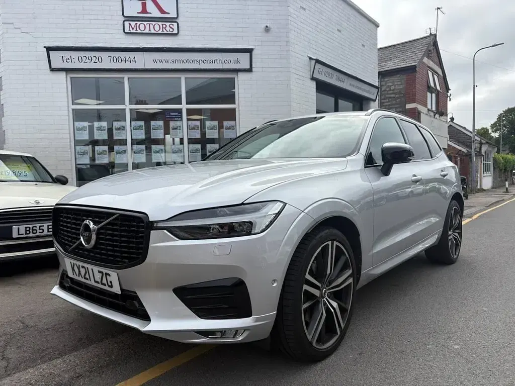 Used Volvo XC60 R-Design Pro 197 HP (144 kW) 2021 Silver SUV