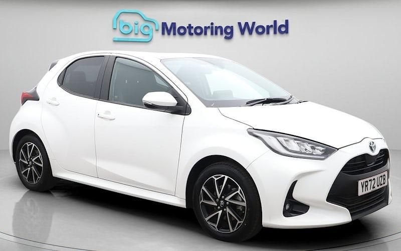 Used Toyota Yaris Hybrid Design 116 HP (85 kW) 2026 Hatchback