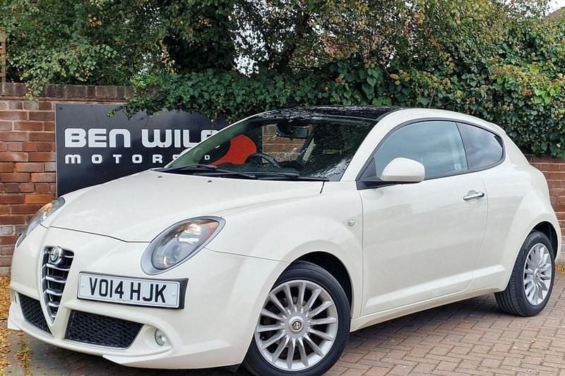 White Used 2014 Alfa Romeo MiTo Sprint Hatchback | £3,790 (Good price) - Image 1/1