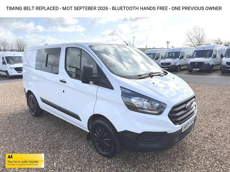 Used Ford Transit Custom Trend 128 HP (94 kW) 2018 White Estate