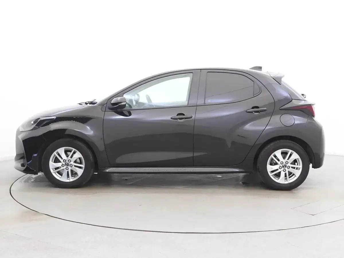 Used Mazda 2 116 HP (85 kW) 2023 Black Hatchback