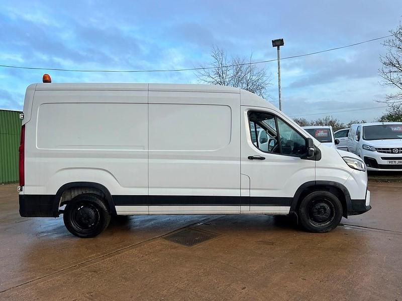 Used Maxus V90 163 HP (119 kW) 2022 White Van
