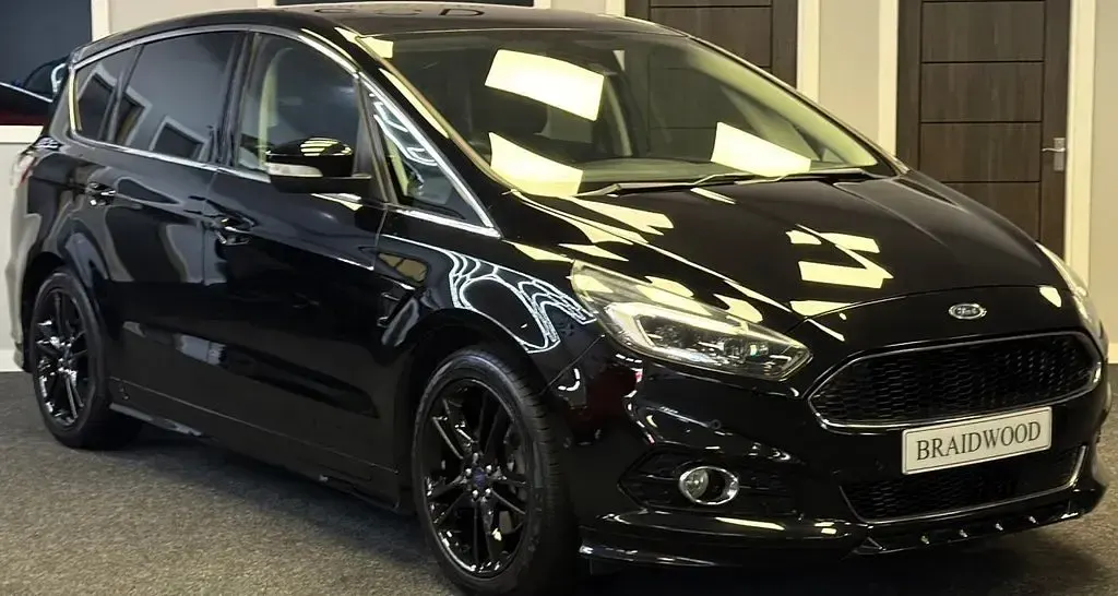 Used Ford S-MAX Sport 240 HP (176 kW) 2016 Black MPV