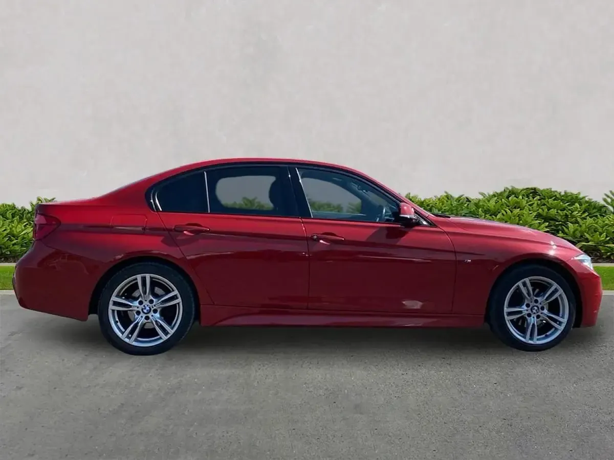 Used BMW 320 M Sport 190 HP (139 kW) 2019 Red Sedan