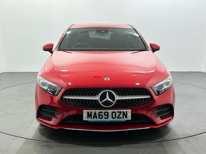 Używany Mercedes A200 AMG line 163 KM (119 kW) 2019 Czerwony Hatchback