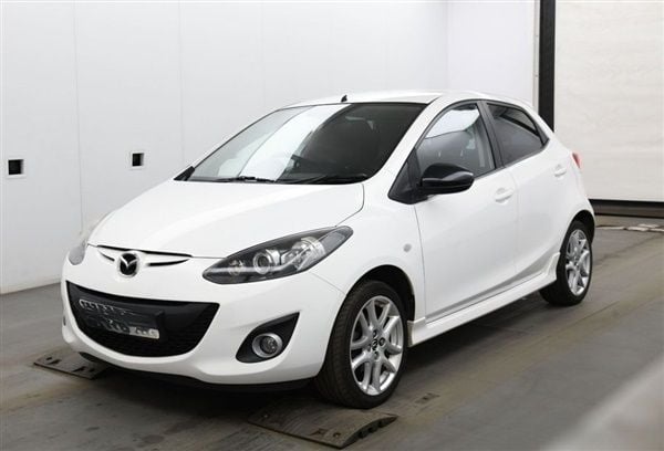 White Used 2014 Mazda 2 Hatchback | £5,087 (Fair price) - Image 1/1