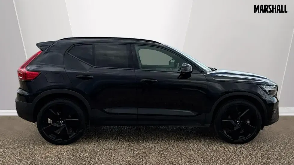 Used Volvo XC40 Ultra 197 HP (144 kW) 2026 Black SUV