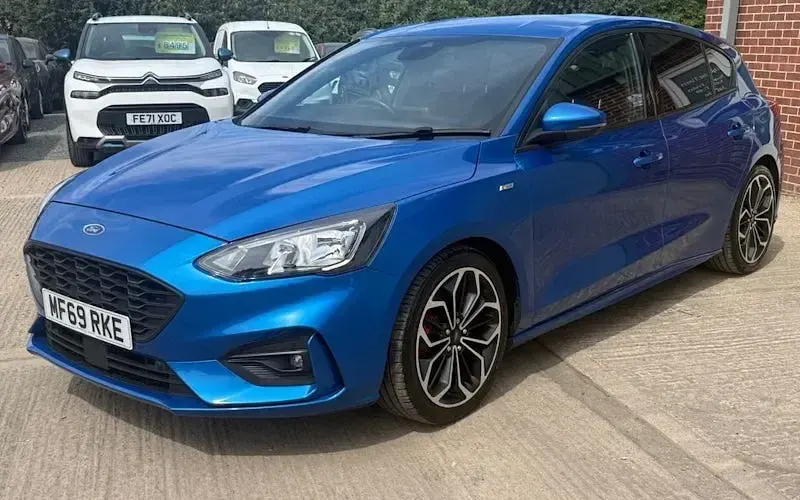 Used Ford Focus ST-Line X 125 HP (91 kW) 2019 Blue Hatchback