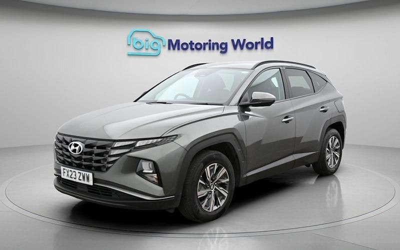 Usado Hyundai Tucson SE 150 HP (110 kW) 2023 Cinzento SUV