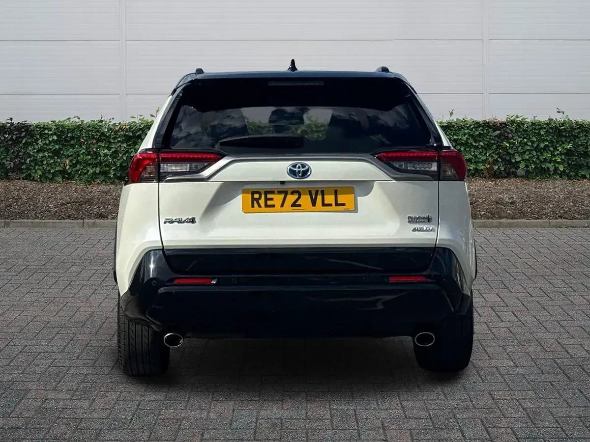 Used Toyota RAV4 Hybrid 2022 White/black SUV