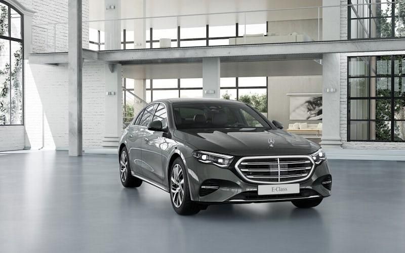 New Mercedes E220 Premium 197 HP (144 kW) 2025 Sedan