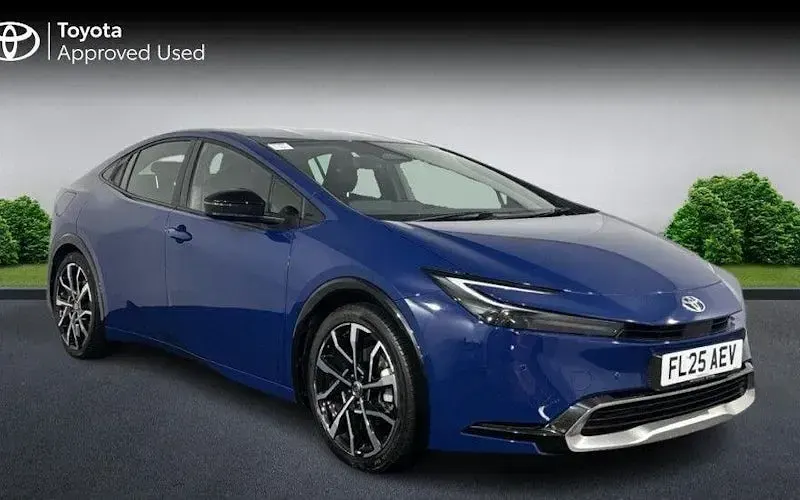 Used Toyota Prius 223 HP (164 kW) 2025 Hatchback