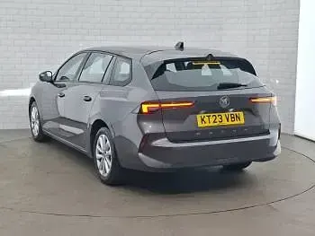 Used Vauxhall Astra Design Edition 110 HP (80 kW) 2023 Grey Estate