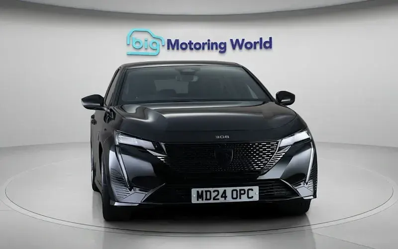 Used Peugeot 308 GT 180 HP (132 kW) 2024 Black Hatchback