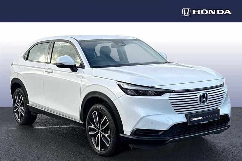 Used Honda HR-V Elegance 131 HP (96 kW) 2023 White SUV