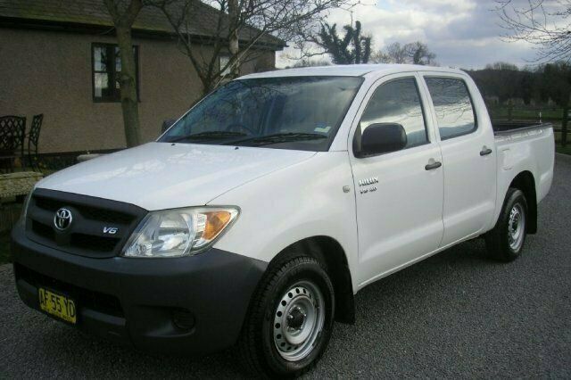 Used Toyota HiLux 2005 Pickup