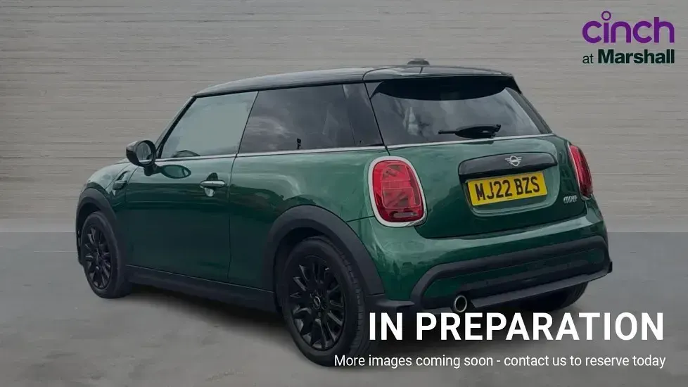 Usado Mini Cooper Classic 136 CV (100 kW) 2022 Verde Utilitario