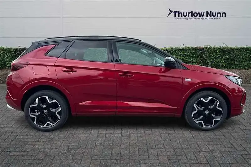 Used Vauxhall Grandland X Ultimate 130 HP (95 kW) 2023 Red SUV