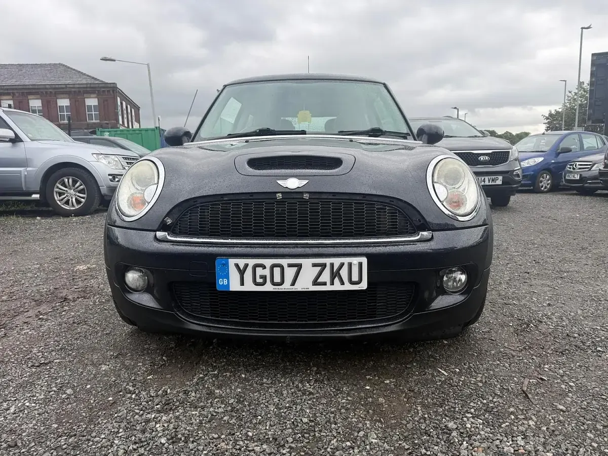 Used Mini Cooper S Hatch 175 HP (128 kW) 2007 Black Hatchback