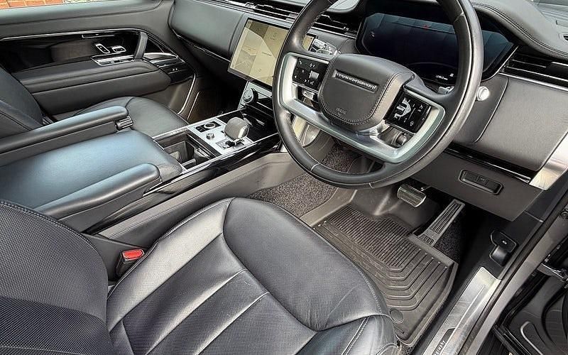 Used Land Rover Range Rover Autobiography 349 HP (256 kW) 2025 SUV