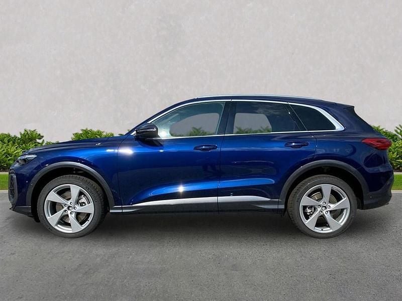 New Audi Q5 S-Line 204 HP (150 kW) 2026 Blue SUV