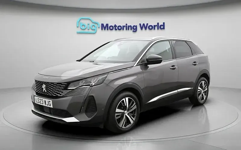 Gebraucht Peugeot 3008 Allure+ 131 PS (96 kW) 2023 Grau SUV