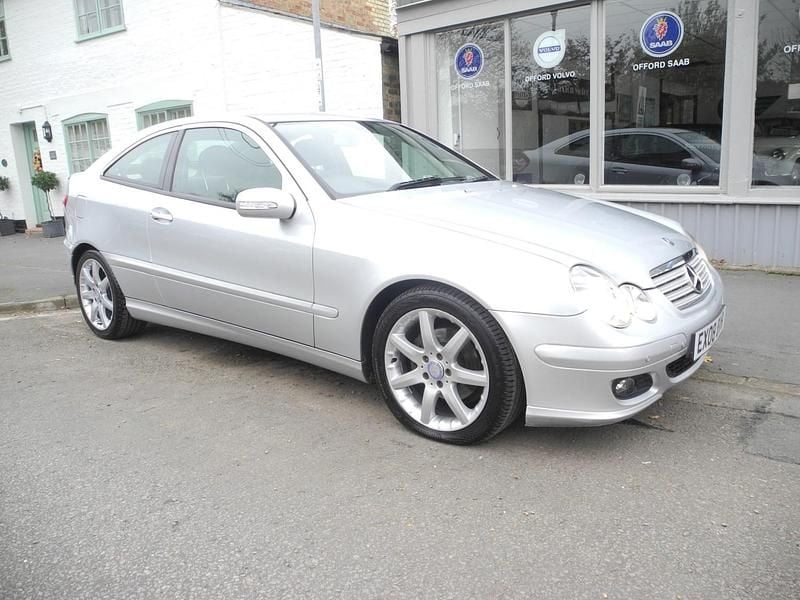 Silver Used 2008 Mercedes C200 SE Coupe | £2,695 (Good price) - Image 1/4