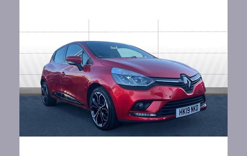 Red Used 2019 Renault Clio IV Iconic Hatchback | £9,653 (Fair price) - Image 1/4