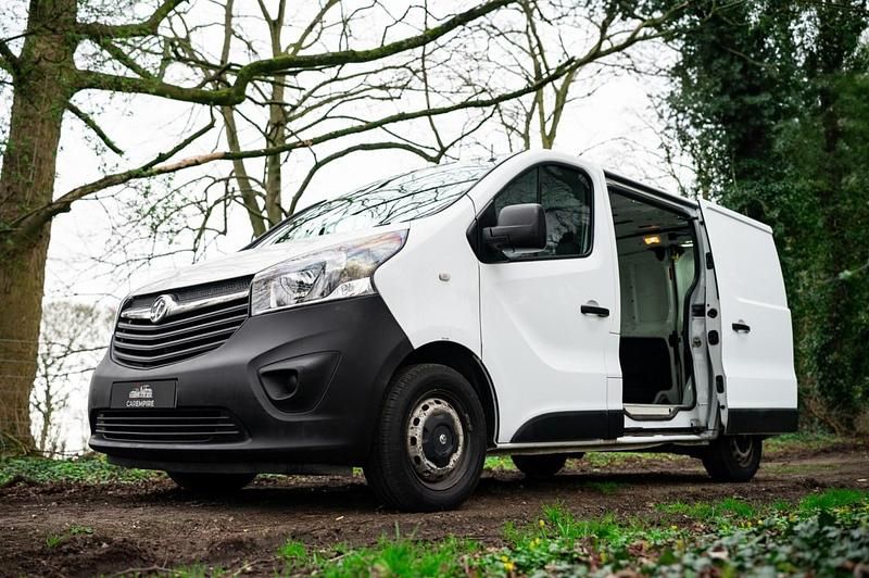 Used Vauxhall Vivaro 2016 White