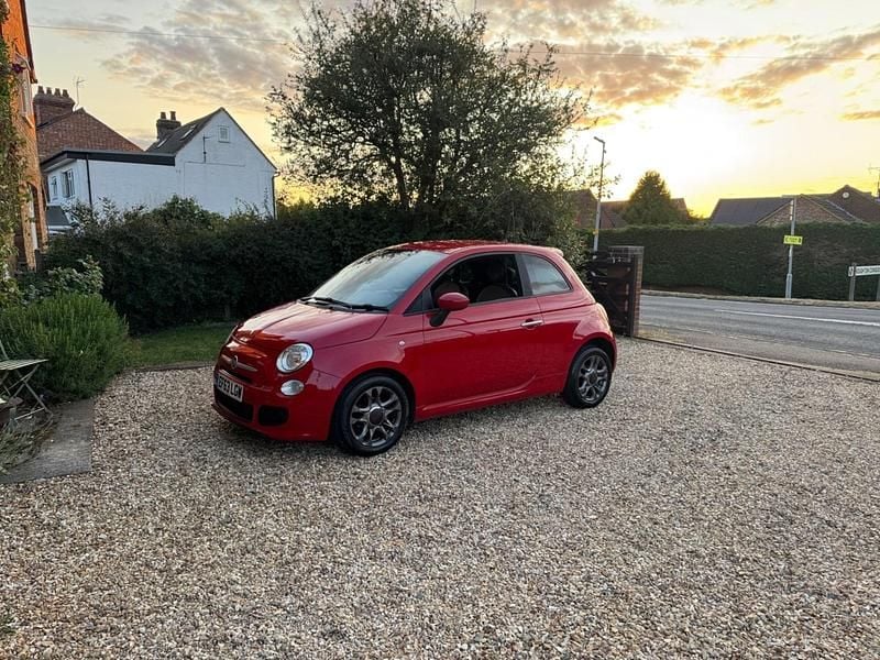 Red Used 2014 Fiat 500 S Hatchback | £3,495 (Fair price) - Image 1/4