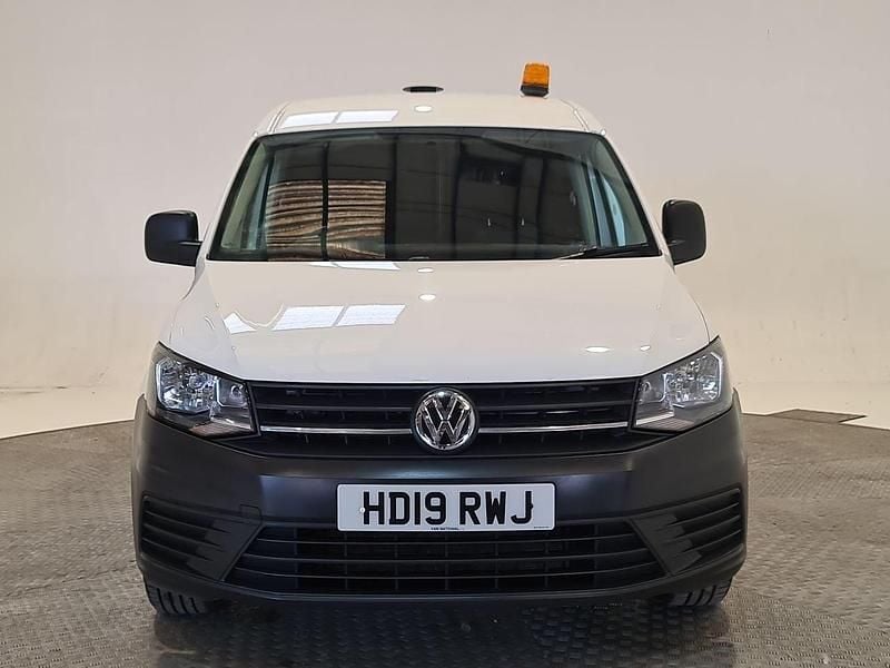 Used VW Caddy Maxi Startline 102 HP (75 kW) 2019 White MPV
