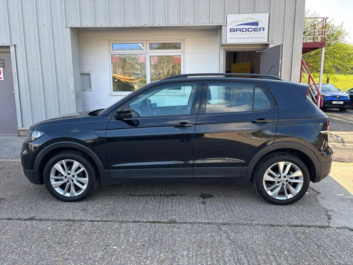 Used VW T-Cross SE 115 HP (84 kW) 2020 Black SUV
