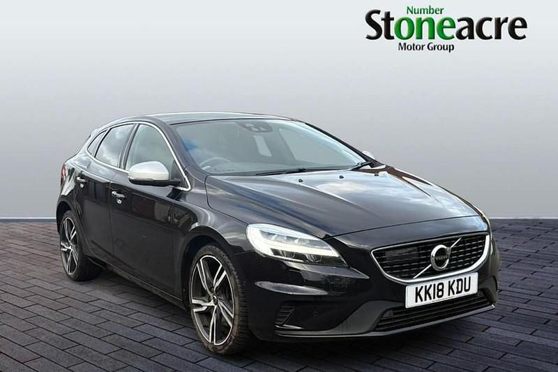 Black Used 2018 Volvo V40 R-Design Pro Estate | £9,495 (Fair price) - Image 1/1