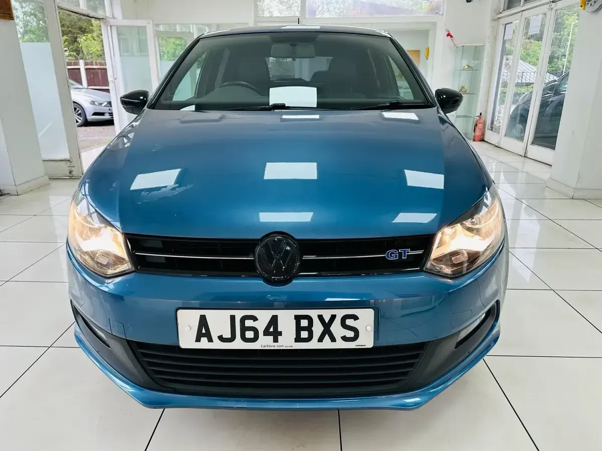 Begagnad VW Polo BlueGT 2015 Blå Halvkombi