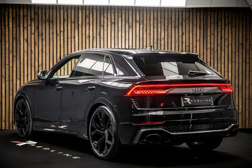 Used Audi Q8 Advanced 591 HP (434 kW) 2024 Black SUV
