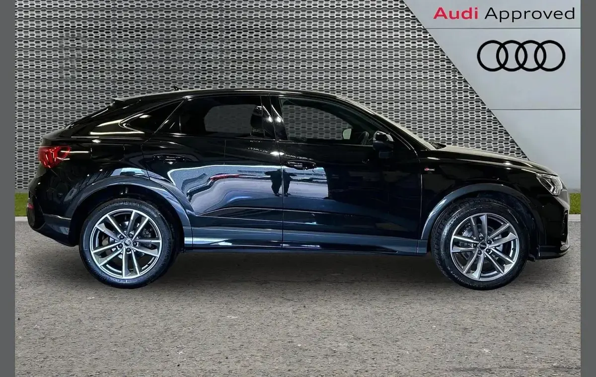 Used Audi Q3 Black Edition 150 HP (110 kW) 2023 Black SUV