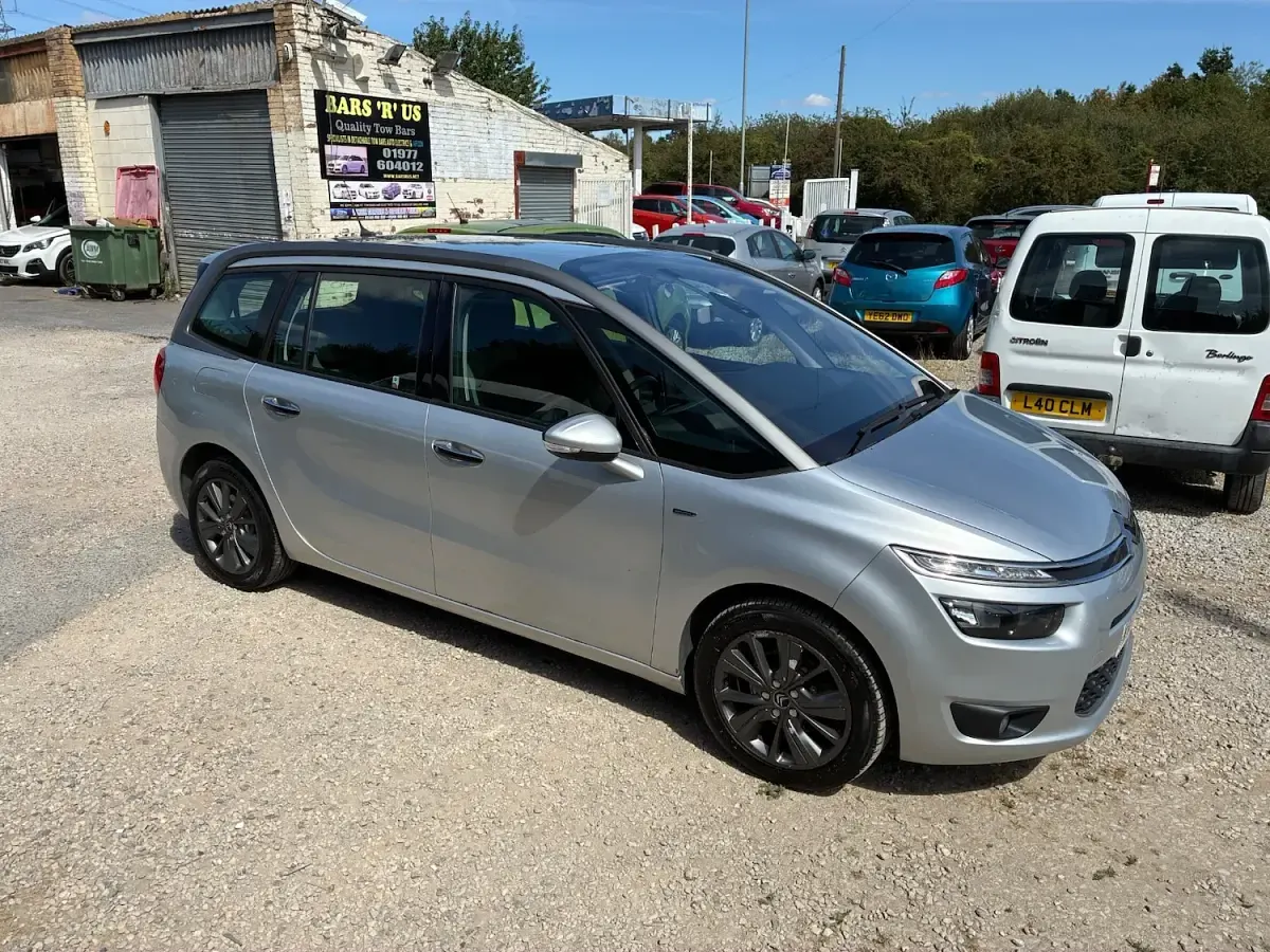 Used Citroën Grand C4 Picasso Exclusive 115 HP (84 kW) 2014 Silver MPV