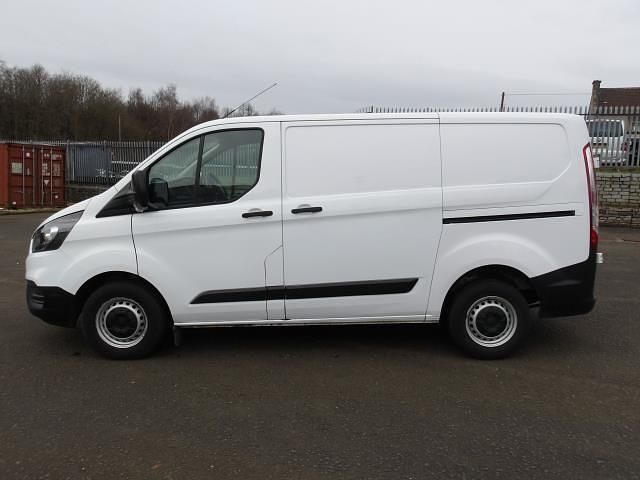 Used Ford Transit Custom 105 HP (77 kW) 2021 White Van