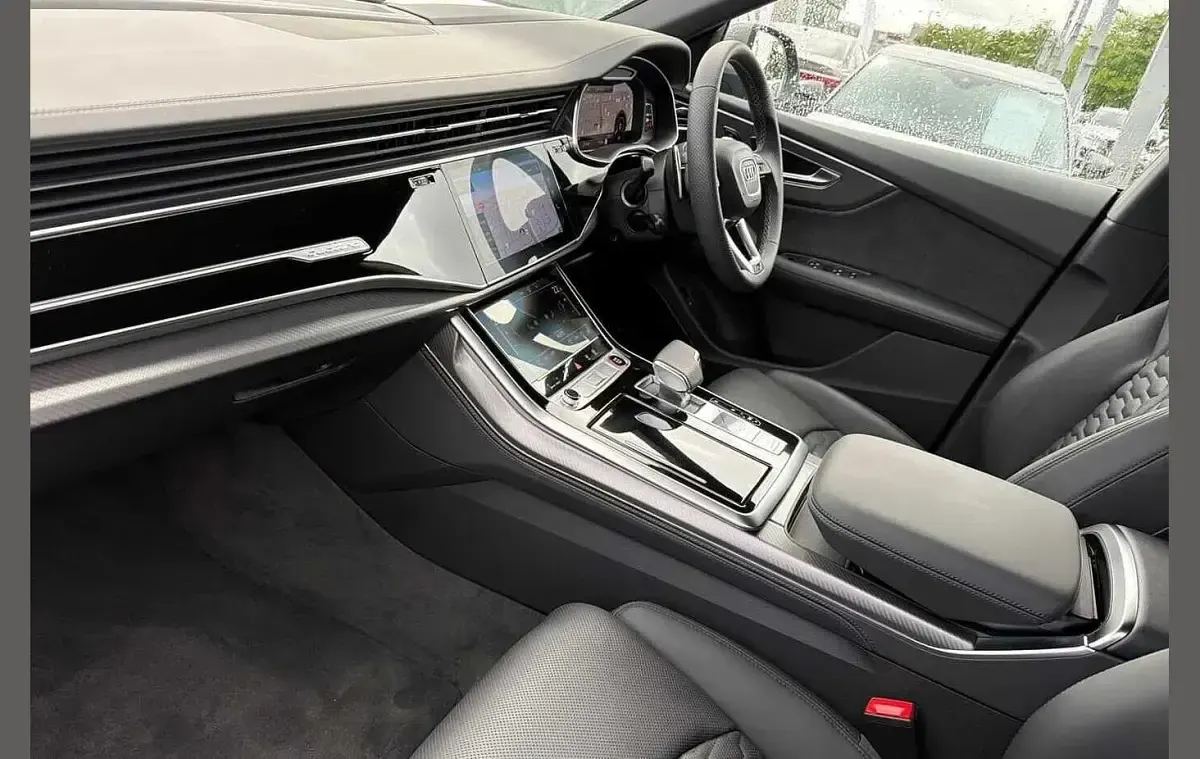 Used Audi Q8 Performance 631 HP (464 kW) 2026 Grey SUV