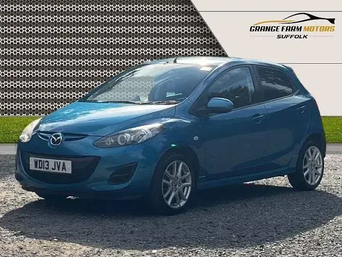 Used Mazda 2 2013 Blue Hatchback
