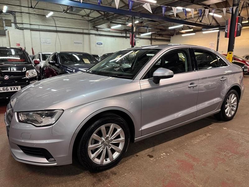Used Audi A3 Sport 140 HP (102 kW) 2025 Silver Sedan